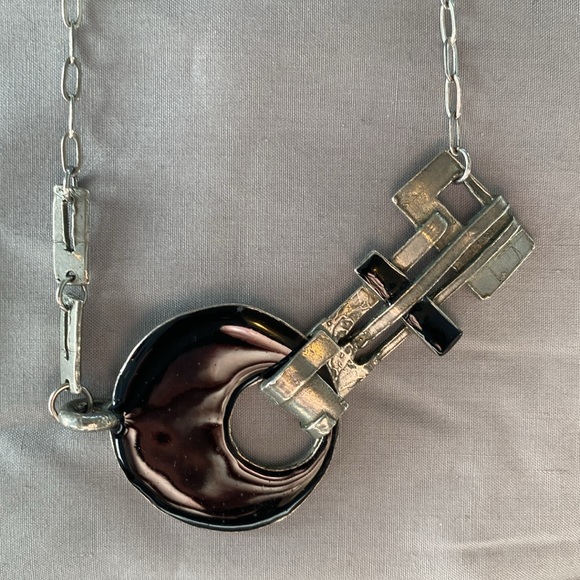 NES necklace - Picture 2 of 2